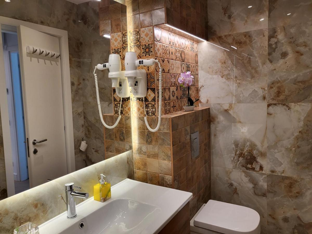 Grozavesti Luxury Apartment With 2 Rooms Bucarest Esterno foto